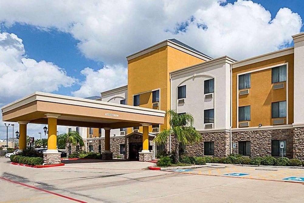 Days & By Wyndham Houston / West Energy Corridor 3*