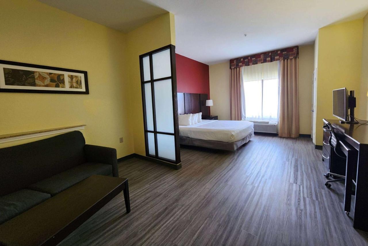 Days & By Wyndham Houston / West Energy Corridor 3*