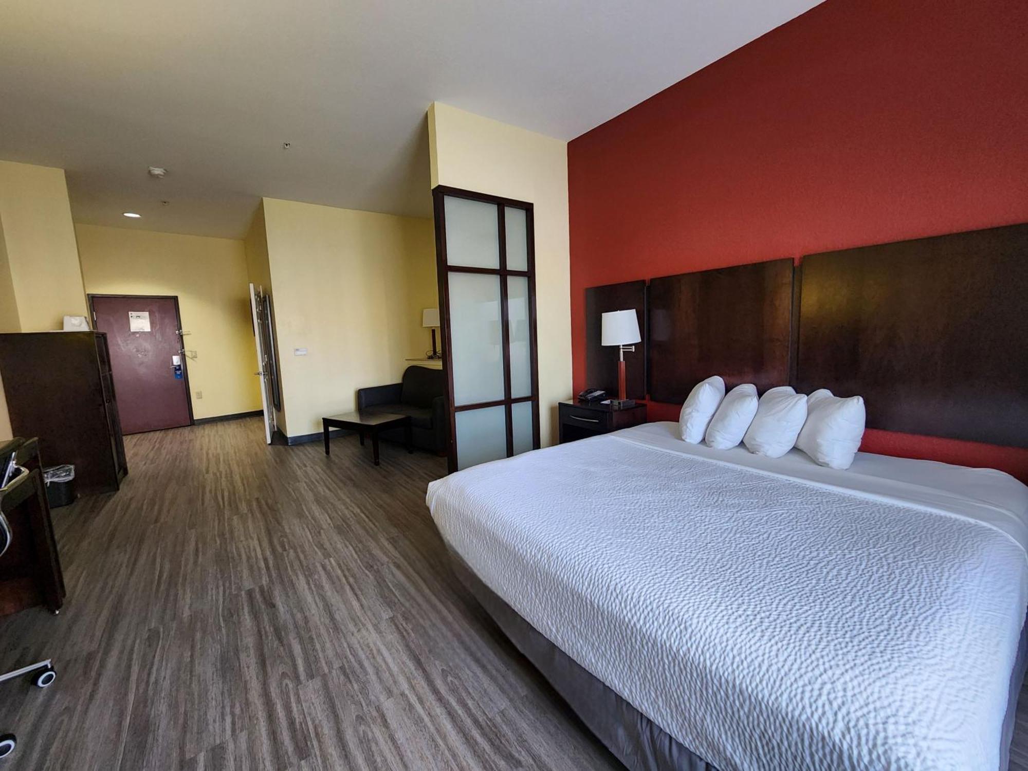 Days & By Wyndham Houston / West Energy Corridor Hotel