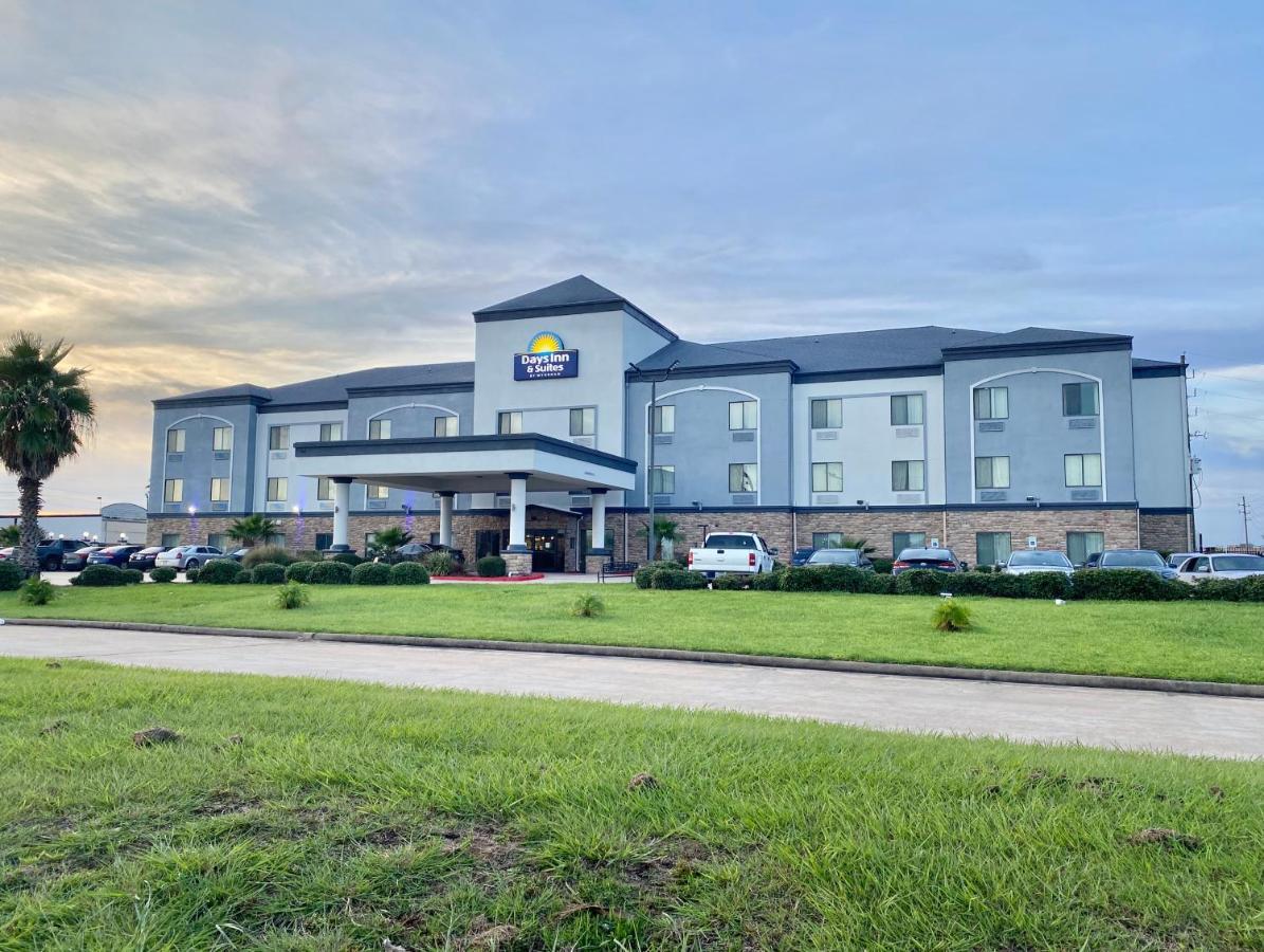Days & By Wyndham Houston / West Energy Corridor