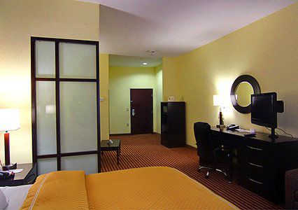 Days & By Wyndham Houston / West Energy Corridor Mission Bend